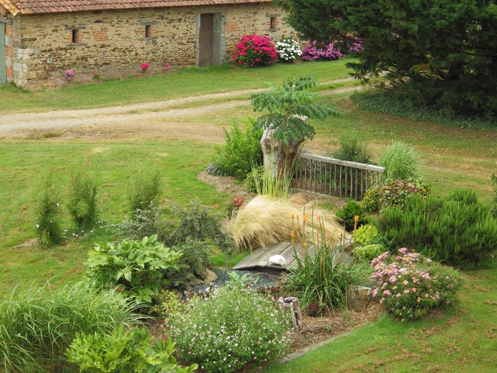 A La Haute Bouillere Bed & Breakfast Chavagnes-les-Redoux Luaran gambar